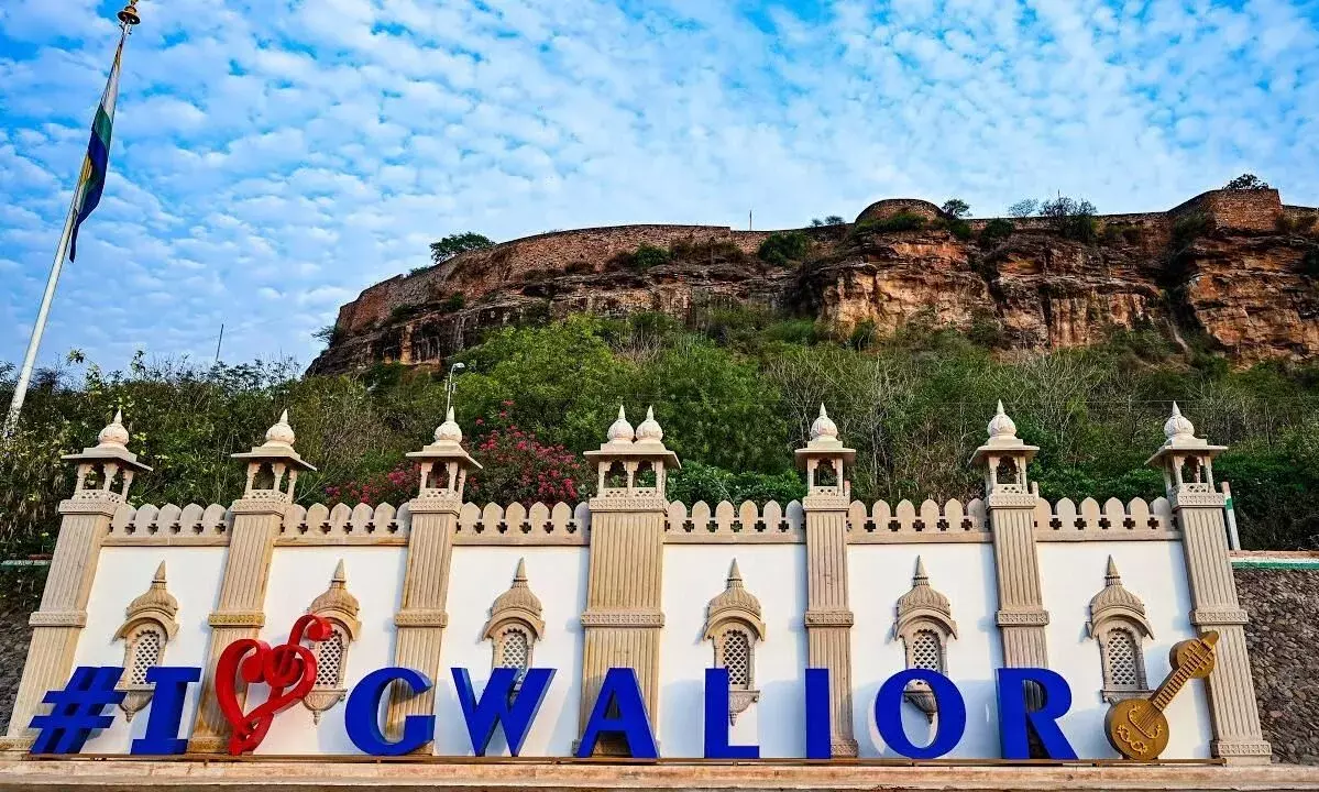 स्वच्छता सर्वे : सिटीजन फीडबैक में इंदौर व भोपाल से आगे ग्वालियर, प्रदेश में नम्बर-1 स्वच्छता सर्वे : सिटीजन फीडबैक में इंदौर व भोपाल से आगे ग्वालियर, प्रदेश में नम्बर-1