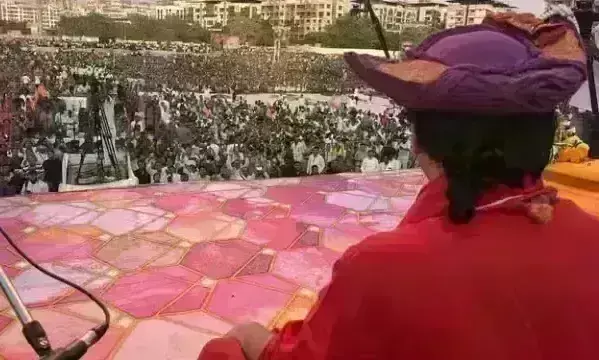 बाबा बागेश्वर धाम के दरबार में मची भगदड़, 10 से अधिक घायल