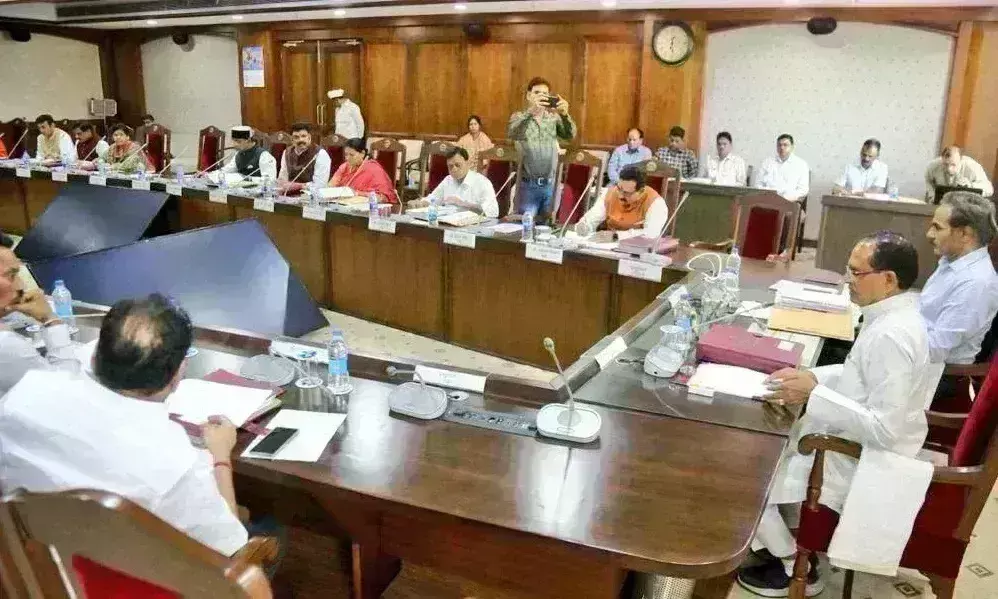 कैबिनेट बैठक : ग्वालियर की एलिवेटेड रोड को मिली मंजूरी, कर्मचारियों का महंगाई भत्ता बढ़ाने का प्रस्ताव भी स्वीकृत