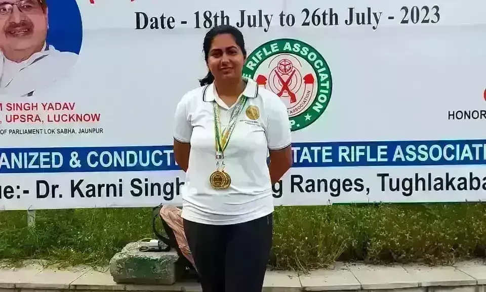 वाराणसी की बेटी ने गोल्ड पर लगाया निशाना, यूपी स्टेट शूटिंग चैंपियनशिप में जीते पांच मेडल वाराणसी की बेटी ने गोल्ड पर लगाया निशाना, यूपी स्टेट शूटिंग चैंपियनशिप में जीते पांच मेडल