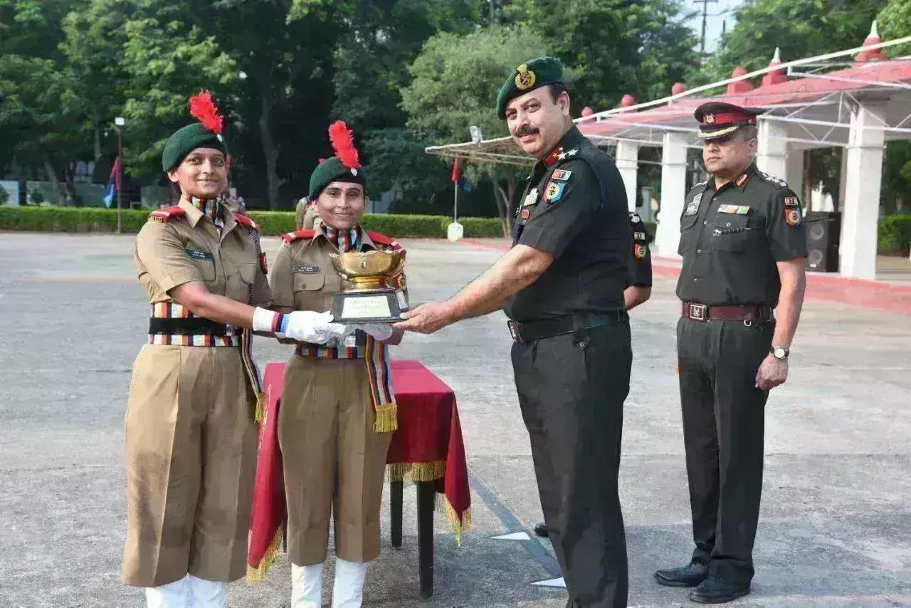 एनसीसी अफसर प्रशिक्षण अकादमी ग्वालियर में 117  प्रशिक्षार्थीयों ने विभिन्न राज्यों की दिखाई संस्कृति