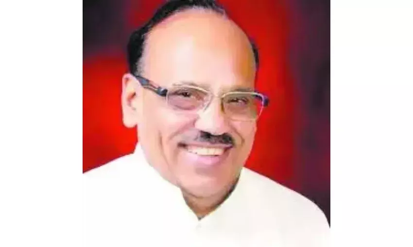 सोनिया -क्रिश्चियन, अफ़ीम के सिरे