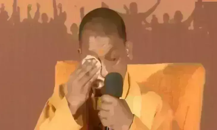 मुख्यमंत्री योगी आदित्यनाथ ने सुनाया पिता से मुलाकात का किस्सा, बताया- -वह भीड़ में बैठे थे, मैंने मंच से देखा