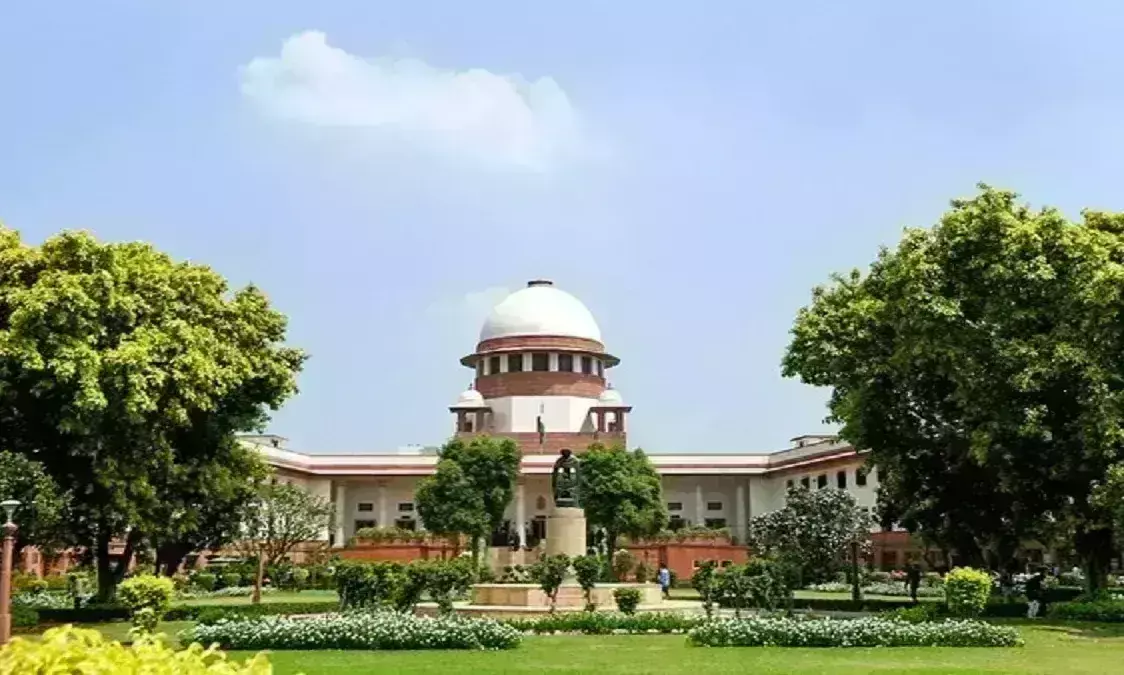 अनुच्छेद 370 पर सुप्रीम कोर्ट में आज से शुरू हुई सुनवाई, 18 वकील 60 घंटे बहस करेंगे