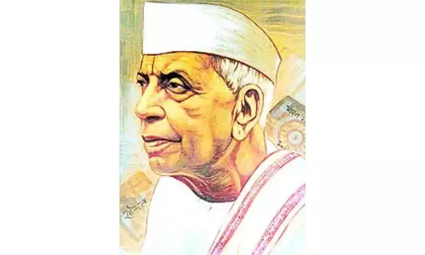 राष्ट्रीय चेतना के वाहक मैथिलीशरण गुप्त