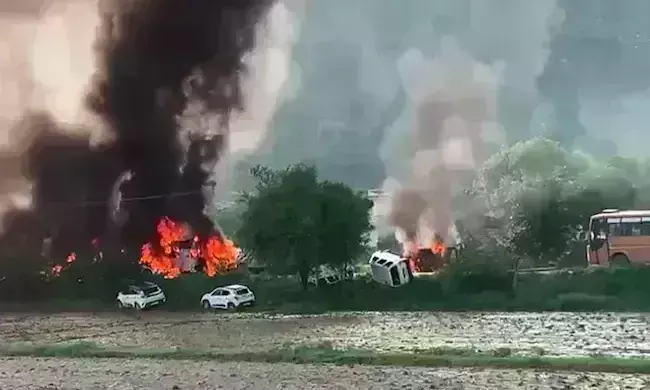 नूंह हिंसा में दर्ज FIR में खुलासा : 500 इस्लामिक कट्टरपंथियों ने घेर रखा था मंदिर, लाठी-डंडे और गोलियों से हिंदूओं को बना रहे थे निशाना