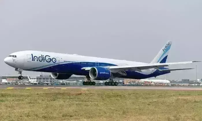 दिल्ली जा रही फ्लाइट के इंजन में आई खराबी, पटना में हुई इमरजेंसी की लैंडिंग