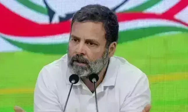 राहुल गांधी को सुप्रीम कोर्ट से मिली बड़ी राहत, मोदी सरनेम मानहानि केस में सजा पर लगाई रोक