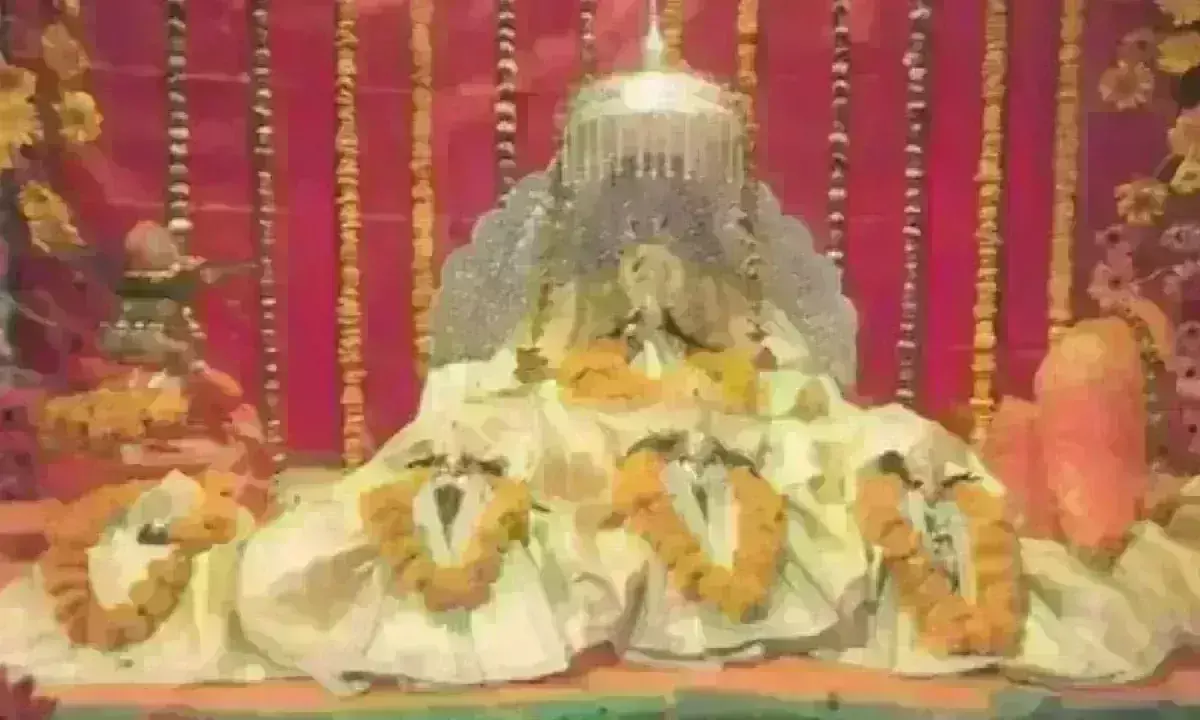 श्री रामलला की प्राण प्रतिष्ठा की तय हुई तारीख, ट्रस्ट ने प्रधानमंत्री मोदी को भेजा आमंत्रण श्री रामलला की प्राण प्रतिष्ठा की तय हुई तारीख, ट्रस्ट ने प्रधानमंत्री मोदी को भेजा आमंत्रण