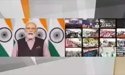 देश के रेलवे स्टेशनों की बदलेगी सूरत, प्रधानमंत्री मोदी ने पुनर्विकास की आधारशिला रखी