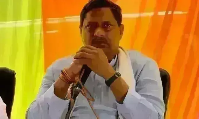 भाजपा सांसद रामशंकर कठेरिया को मिली राहत, जिला न्यायालय ने दो साल की सजा निलंबित की