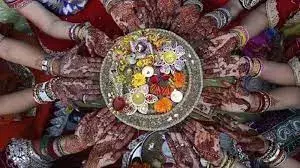 हरियाली तीज 19 अगस्त को, महिलाएं पति की लंबी उम्र के लिए भगवान शिव माता पार्वती  की करेंगी पूजा