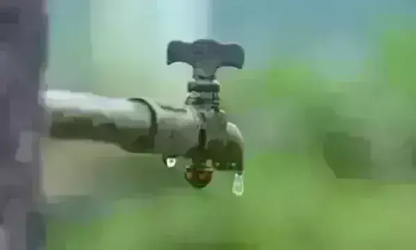 पेयजल समस्या के लिए कंट्रोल रूम पर करें शिकायत पेयजल समस्या के लिए कंट्रोल रूम पर करें शिकायत