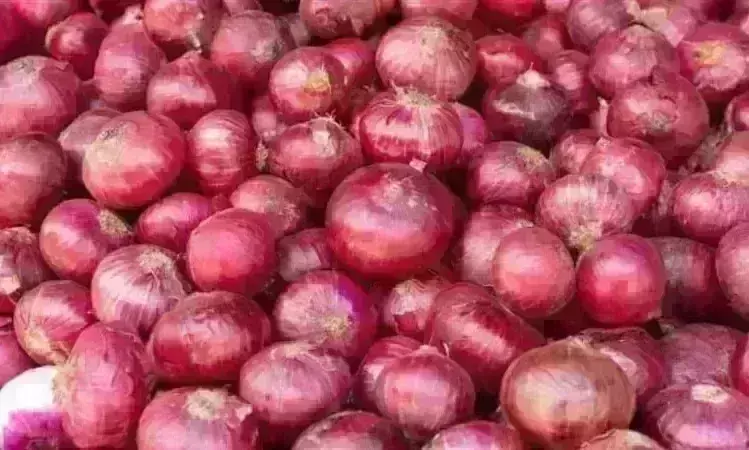 टमाटर के बाद रुलाएगी प्याज, अगस्त के आखिर में आसमान छू सकती है कीमतें
