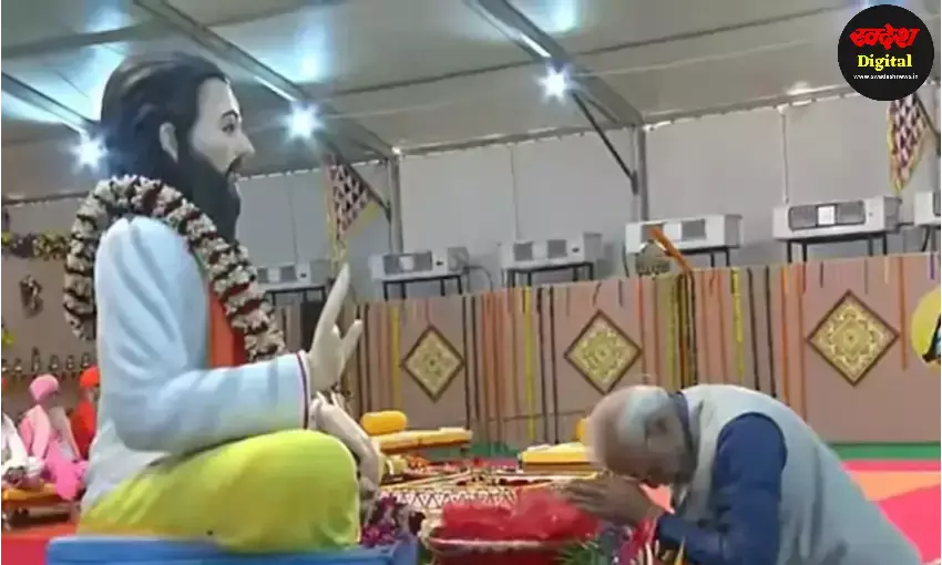 प्रधानमंत्री मोदी ने संत रविदास मंदिर की आधारशिला रखी, कहा - अब पिछड़ो, वंचितों और आदिवासियों को मिल रहा उचित सम्मान