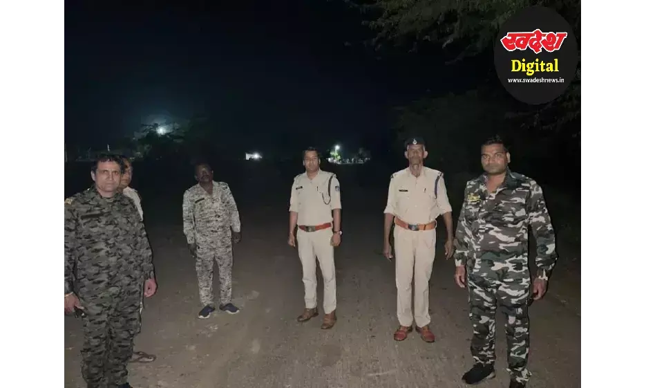 कांबिग गश्त:  बढ़ते अपराधों की रोक थाम के लिए, 215 बदमाशों को किया गिरफ्तार, 315 हिस्ट्रीशीटरों को किया चेक