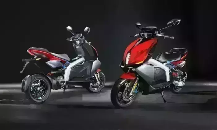 टीवीएस ने लॉन्च किया नया इलेक्ट्रिक स्कूटर TVS X, 1 चार्ज में चलेगा 140 किमी