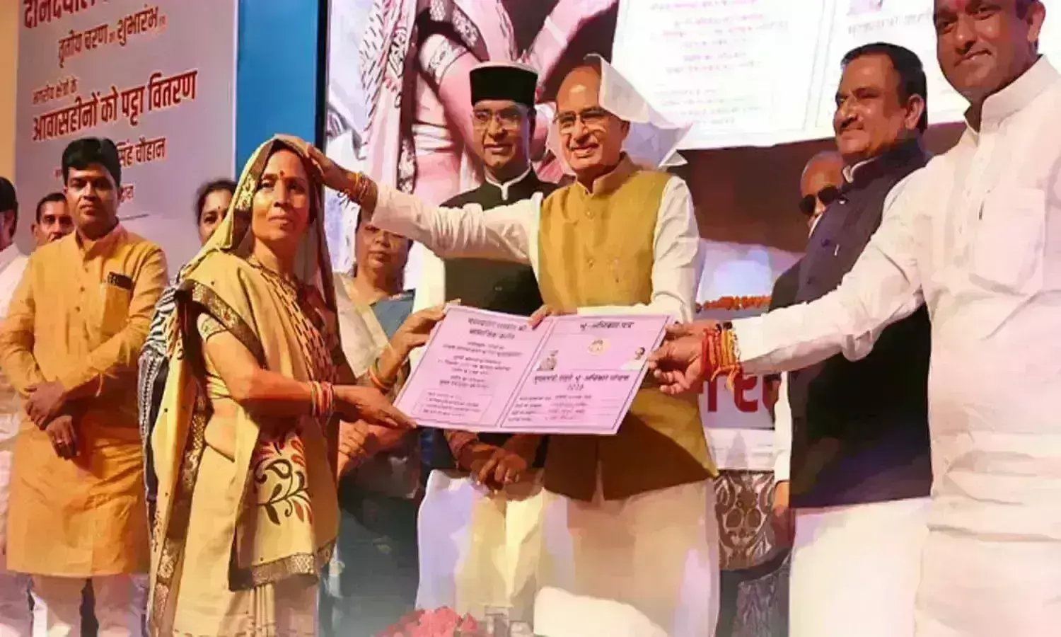 मुख्यमंत्री शिवराज सिंह का बड़ा ऐलान, मजदूरों के लिए शुरू करेंगे चलित भोजनालय