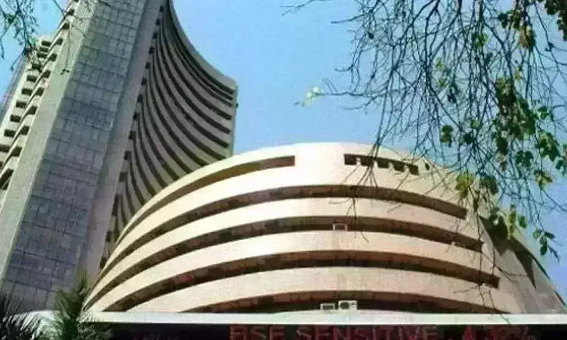 मजबूती के साथ बंद हुआ शेयर बाजार, सेंसेक्स और निफ्टी बढ़त के साथ बंद