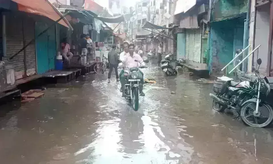 मुरैना में टूटा 20 साल का रिकॉर्ड, 24 घंटे में 174 मिली मीटर बारिश