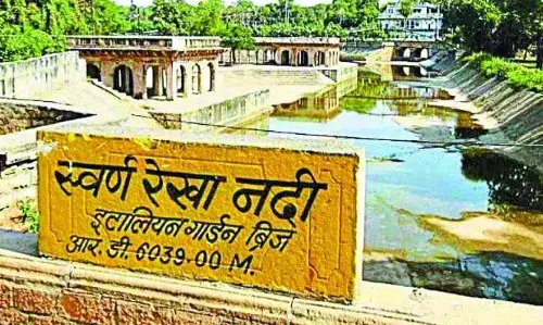 ग्वालियर में अब स्मार्ट सिटी लगाएगी स्वर्ण रेखा में जालियां, 10 करोड़ होंगे खर्च ग्वालियर में अब स्मार्ट सिटी लगाएगी स्वर्ण रेखा में जालियां, 10 करोड़ होंगे खर्च