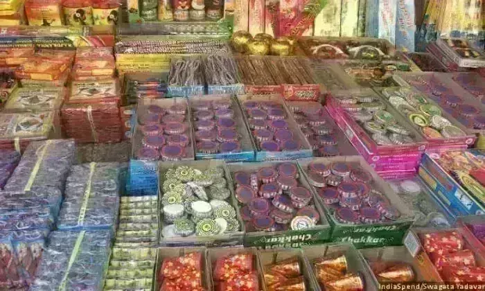 दिल्ली में इस साल दिवाली पर नहीं फूटेंगे पटाखे, सरकार ने लगाया बैन दिल्ली में इस साल दिवाली पर नहीं फूटेंगे पटाखे, सरकार ने लगाया बैन