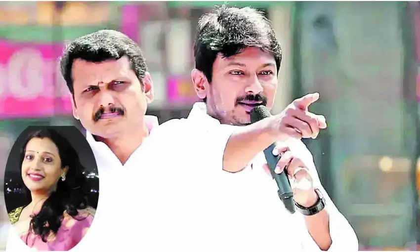 सनातन पर राजनीति का संत्रास