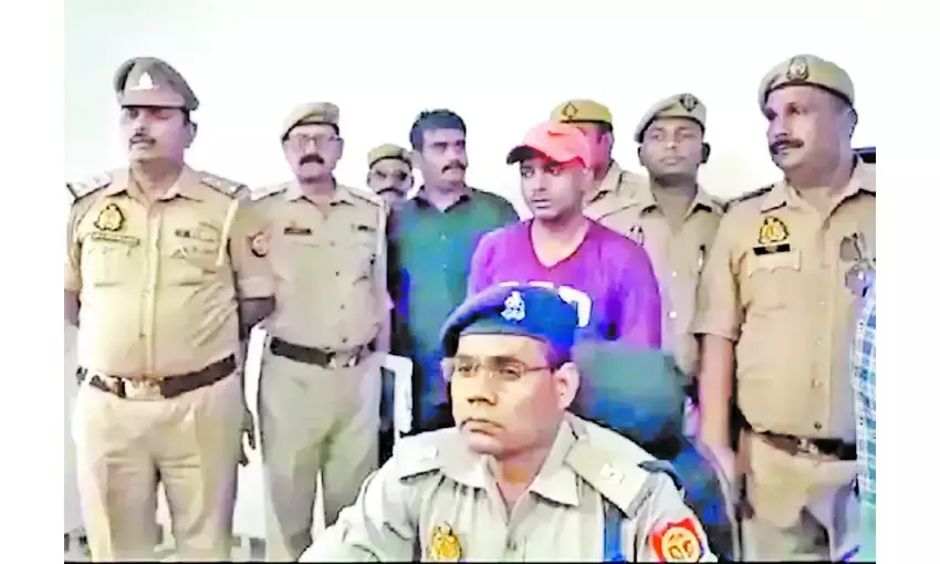 भाभी का इलाज कराने के लिए देवर ने मंदिर से चुराए थे आभूषण