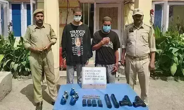 बारामूला में आतंकी मॉड्यूल का खुलासा, लश्कर-ए-तैयबा के 2 सहयोगी गिरफ्तार