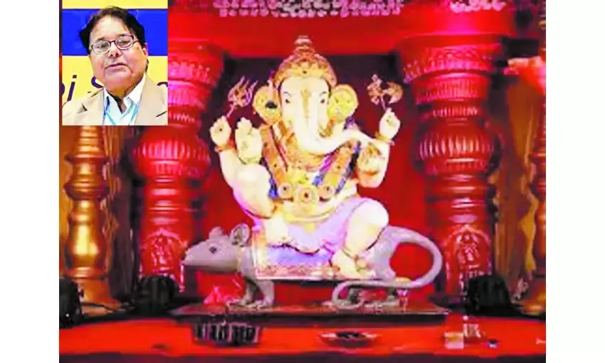 गणेश भी पिता की भांति भोले रहे !