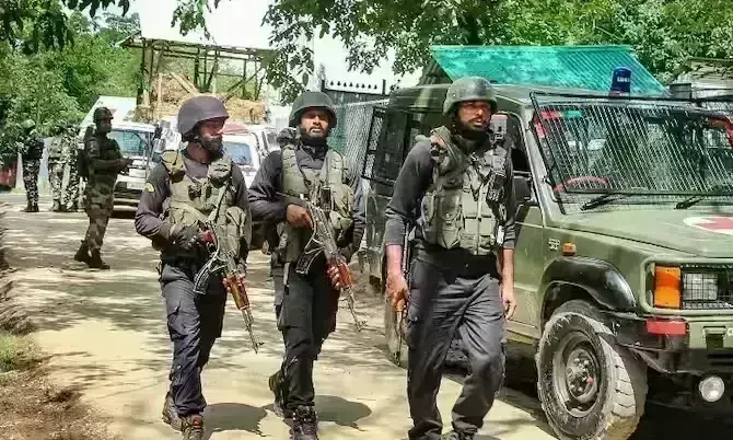 अनंतनाग में सातवें दिन मुठभेड़ जारी, दो लापता जवानों के शव मिले