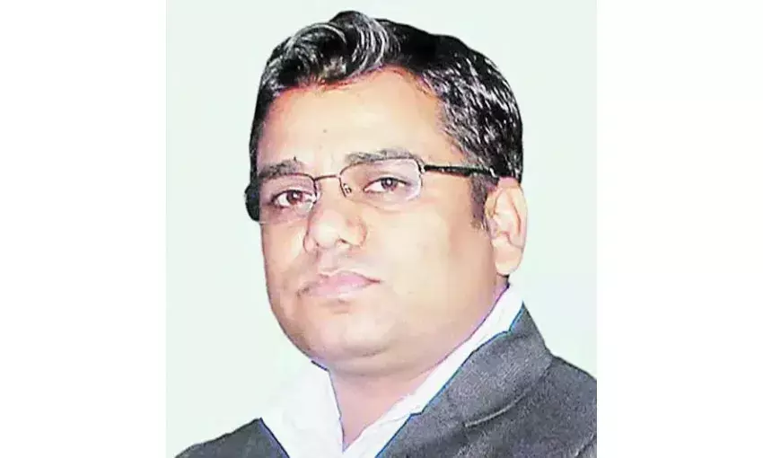 सुलझने की जगह और उलझ गया मसला? सुलझने की जगह और उलझ गया मसला?