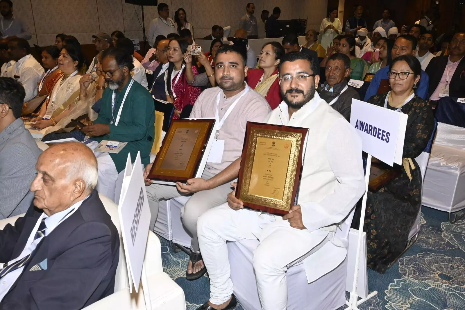 मध्य प्रदेश पर्यटन बोर्ड व ग्राम सुधार समिति ने पर्यटन के लिए विकसित किए गए खोखरा गांव को दिया राष्ट्रीय पुरस्कार