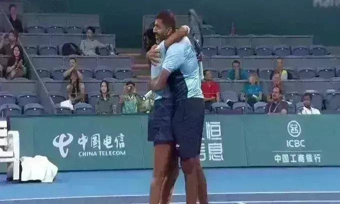 Asian Games : टेनिस में रोहन-ऋतुजा की जोड़ी ने जीता गोल्ड मेडल, भारत 35 पदकों के साथ चौथे स्थान पर Asian Games : टेनिस में रोहन-ऋतुजा की जोड़ी ने जीता गोल्ड मेडल, भारत 35 पदकों के साथ चौथे स्थान पर