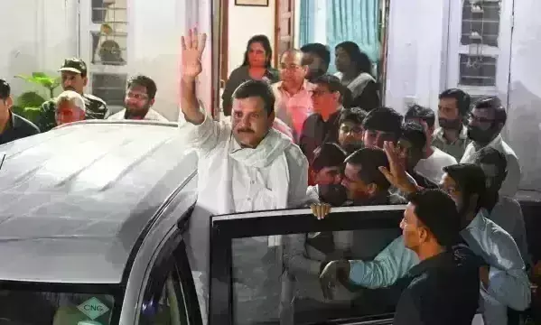 संजय सिंह को आज कोर्ट में पेश करेगी ईडी, भाजपा ने केजरीवाल को बताया शराब घोटाले का किंगपिन