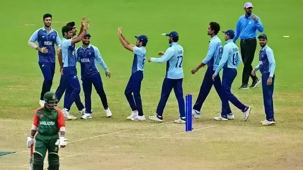 Asian Games : भारतीय क्रिकेट टीम फाइनल में, बांग्लादेश को 9 विकेट से हराया Asian Games : भारतीय क्रिकेट टीम फाइनल में, बांग्लादेश को 9 विकेट से हराया