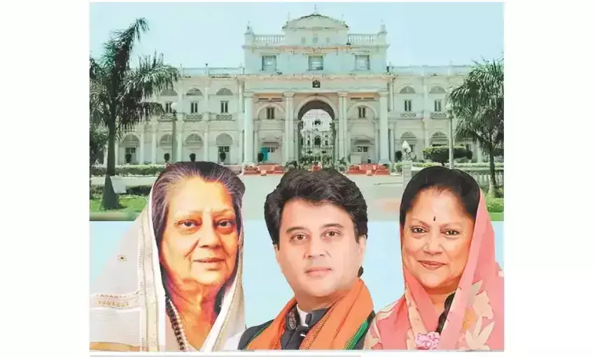 56 साल पहले राजमाता सिंधिया के पार्टी छोड़ने पर चंबल में साफ हो गई थी कांग्रेस