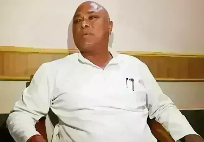 राजनीति में कभी महत्वकांक्षाओं का बोझ लेकर नही चला