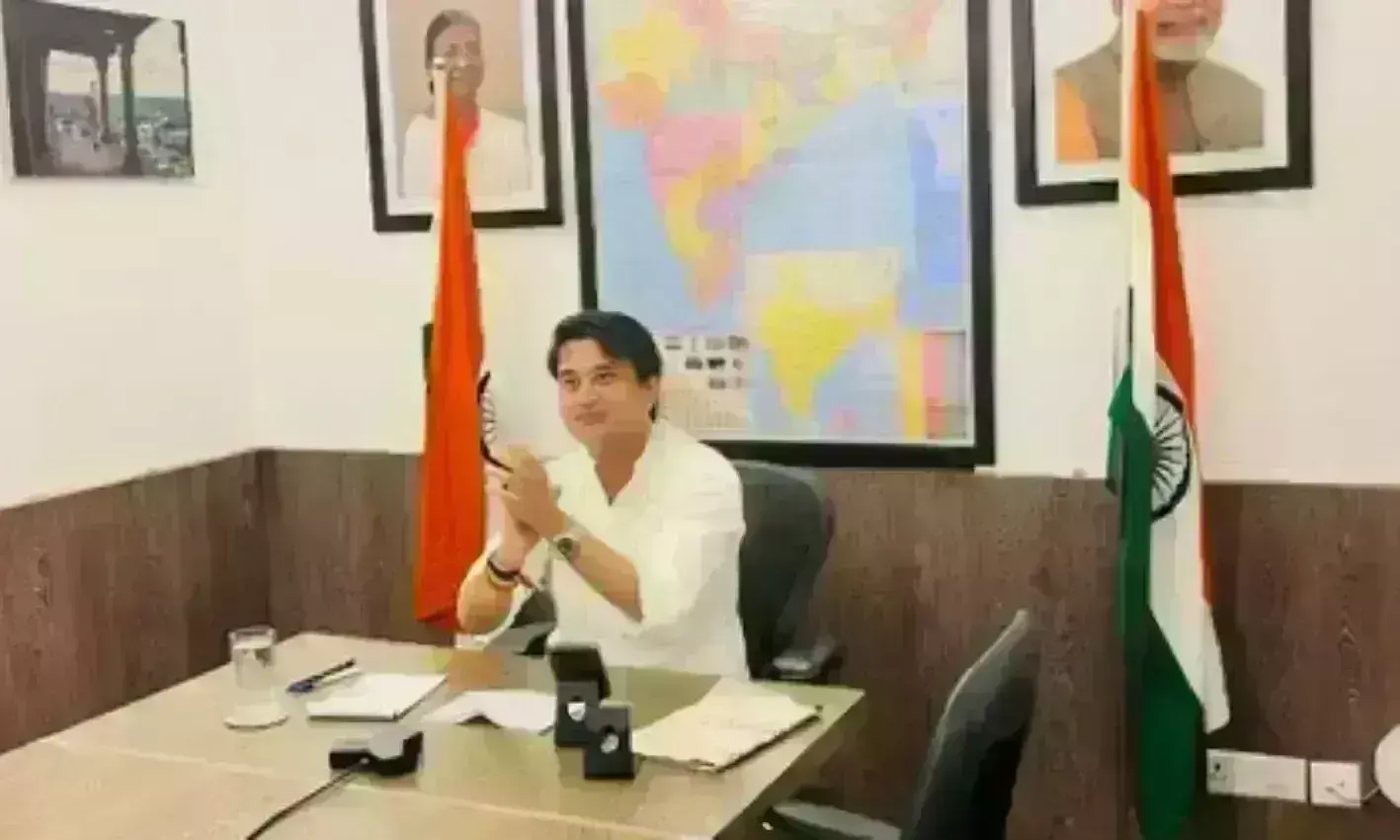 Gwalior : ज्योतिरादित्य सिंधिया को दक्षिण से लड़ाए जाने की उठी मांग