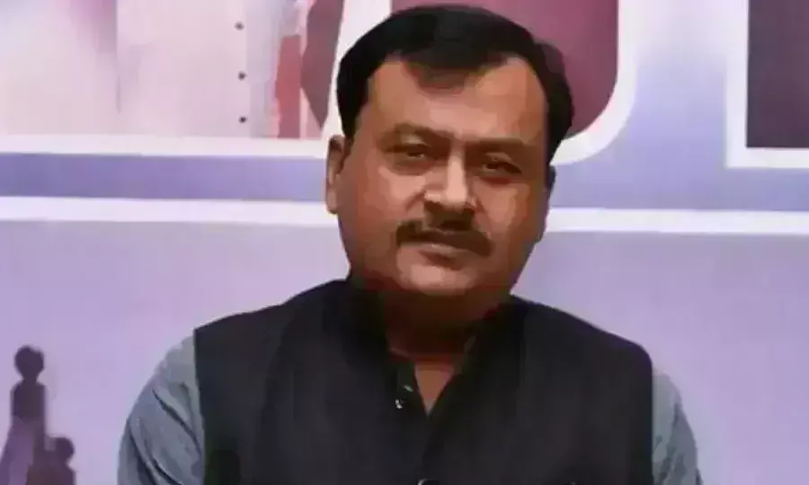 सिंधिया के रहते विकास की गति धीमी पड़ी: राजपूत