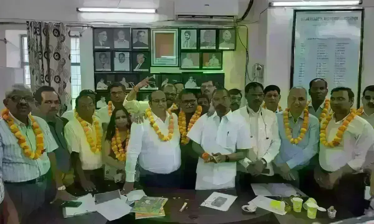 डॉ.सचिन चंद्र वैश्य बने उत्तर प्रदेश अधिकारी महापरिषद के अध्यक्ष