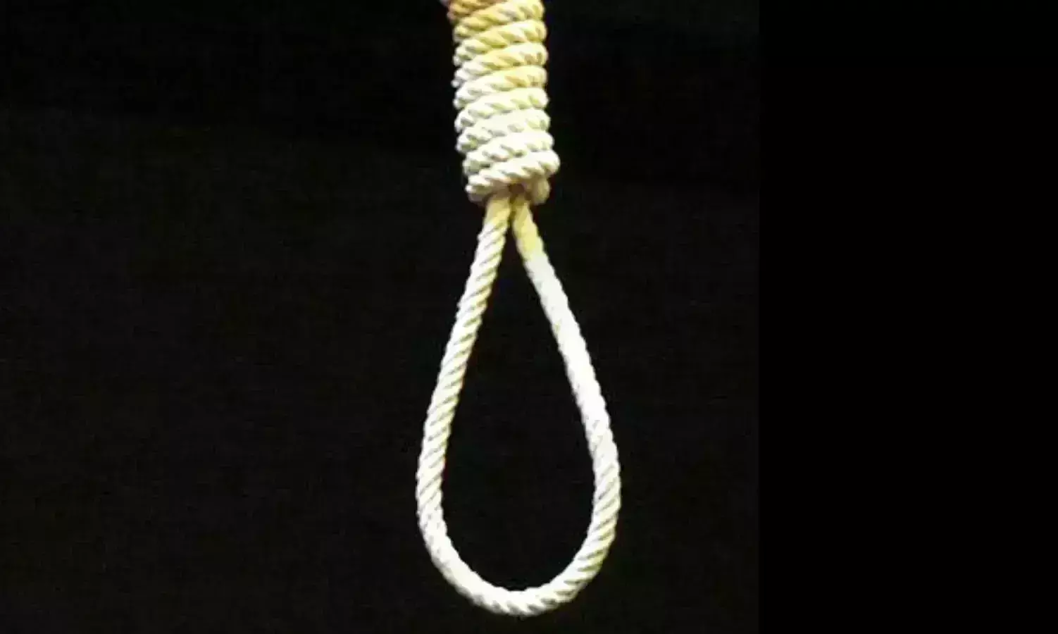 चालक ने फांसी लगाकर की आत्महत्या