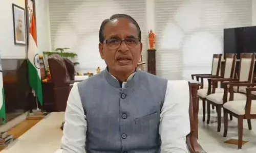 शिवराज सिंह ने प्रियंका गांधी के तंज पर किया पलटवार, कहा - फिर सज गई झूठ की दुकान