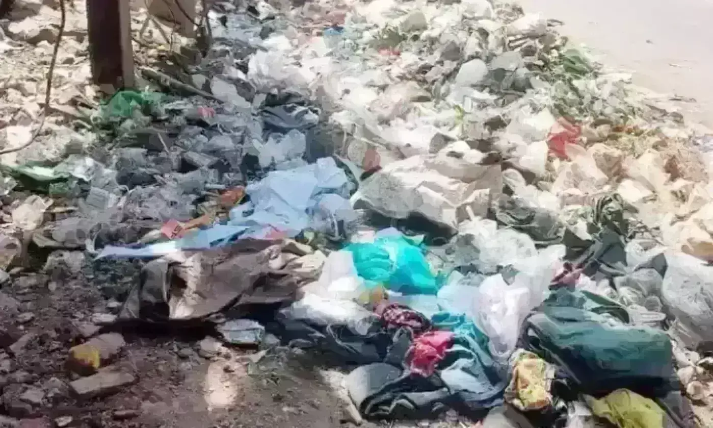 दीपावली के पहले सडक़ों पर बढ़ा कचरा, सफाई की रफ्तार धीमी, अब हो रही परेशानी