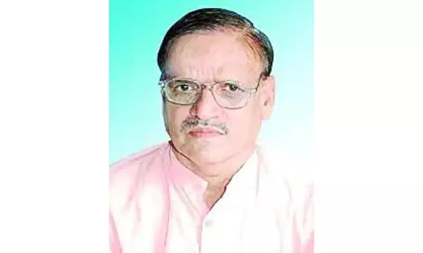 युवाओं को बैसाखी थमाने का उपाय