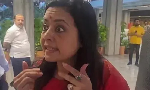 महुआ मोइत्रा ने जांच टीम एथिक्स कमेटी पर ही उठाए सवाल, लगाए वस्त्रहरण के आरोप