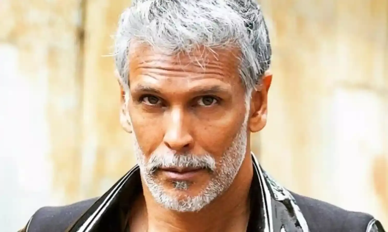 घबराना नहीं चाहिए ,हमेशा नहीं रहतीं विपरीत परिस्थितियां : मिलिंद