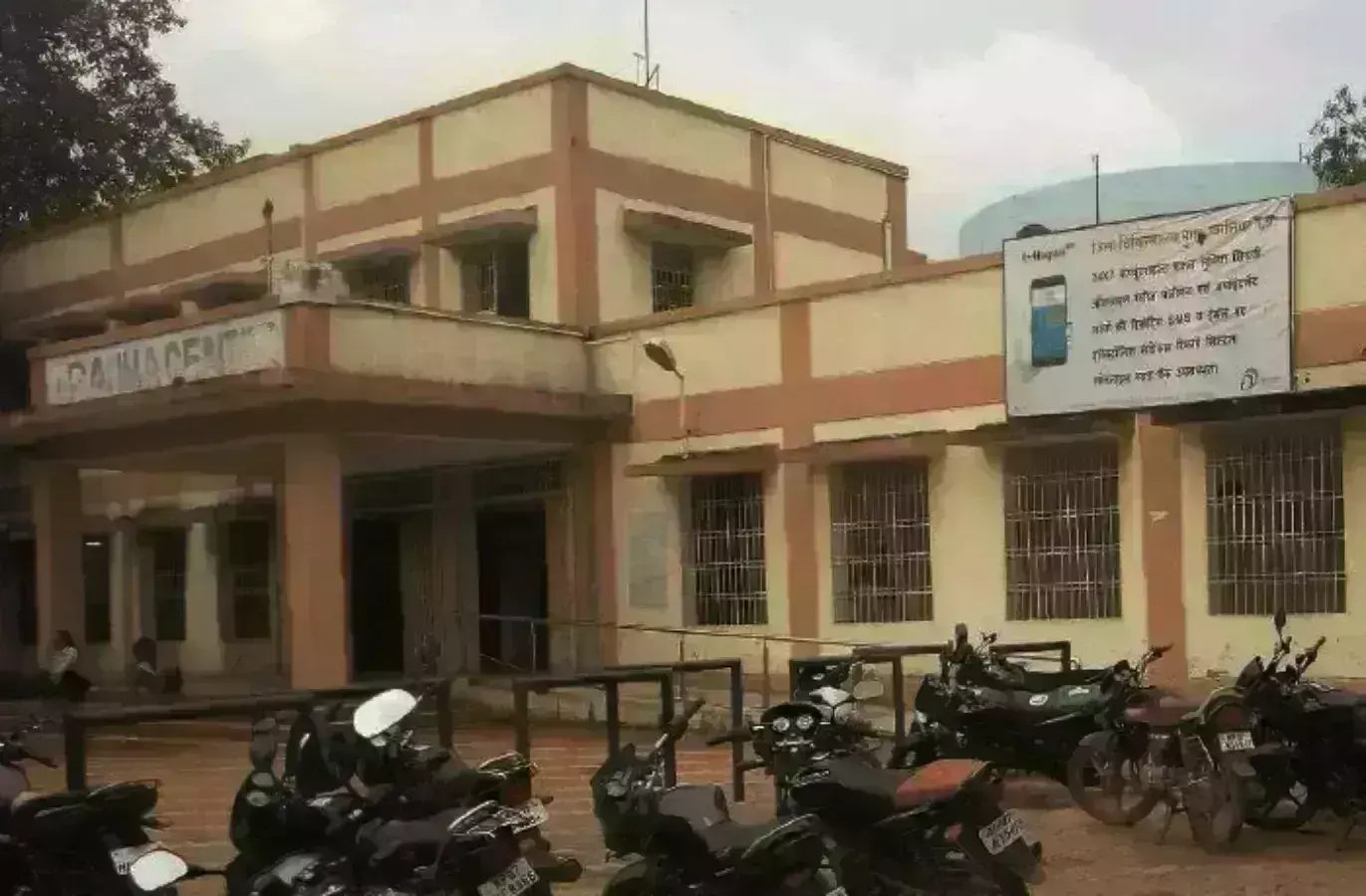 जिला अस्पताल का ऑपरेशन थिएटर बंद, मरीजों को होना पड़ेगा परेशान जिला अस्पताल का ऑपरेशन थिएटर बंद, मरीजों को होना पड़ेगा परेशान