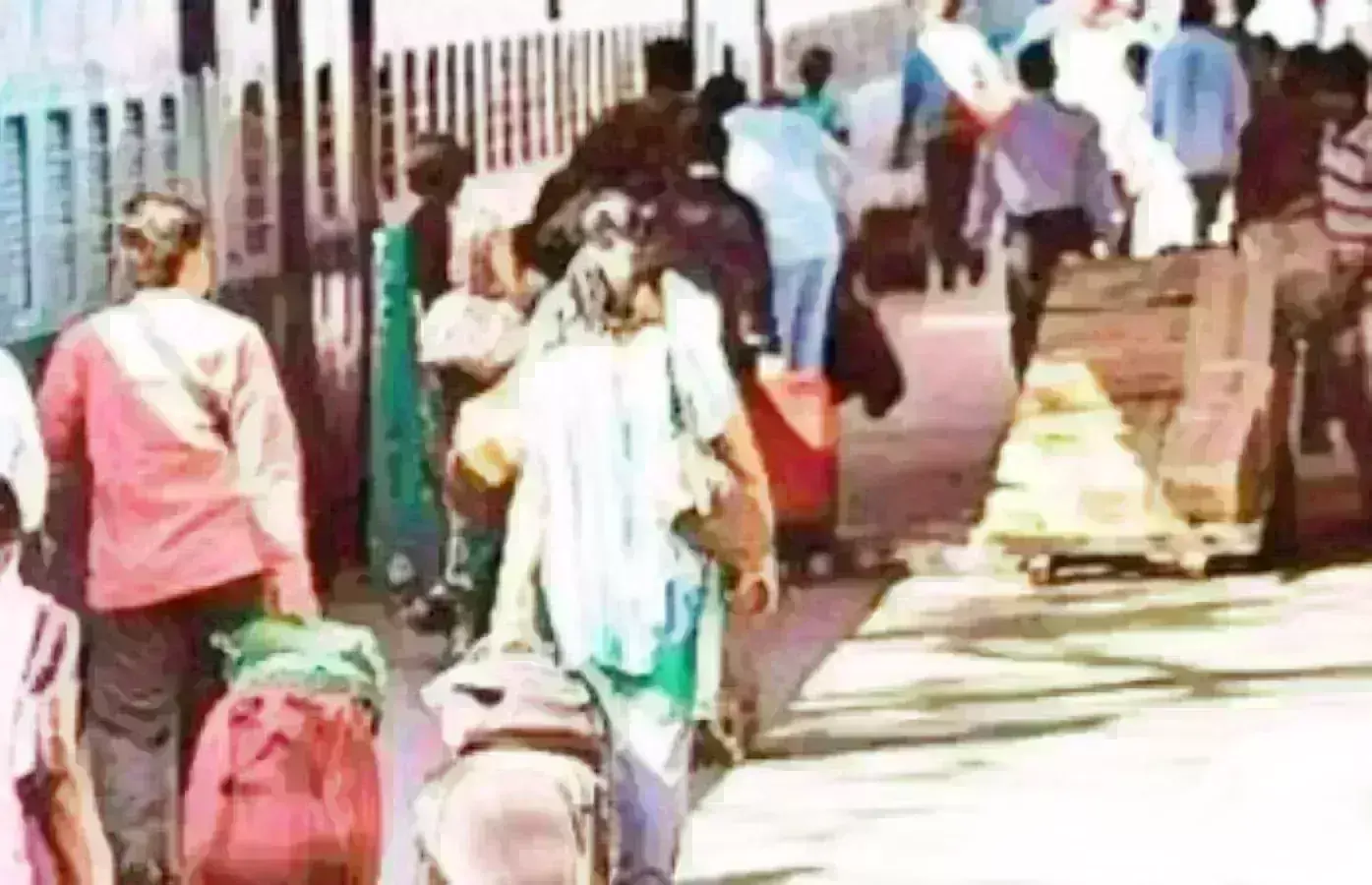 यात्रियों को होगी परेशानी, रेलवे ने एक साथ कई ट्रेनों को किया रद्द, यात्रियों को होगी परेशानी, रेलवे ने एक साथ कई ट्रेनों को किया रद्द,