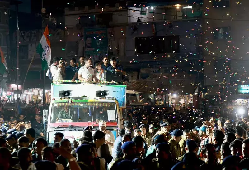 राहुल गांधी ने भोपाल में किया रोड शो, मप्र में 150 से अधिक सीटों के साथ सरकार बनाने का किया दावा